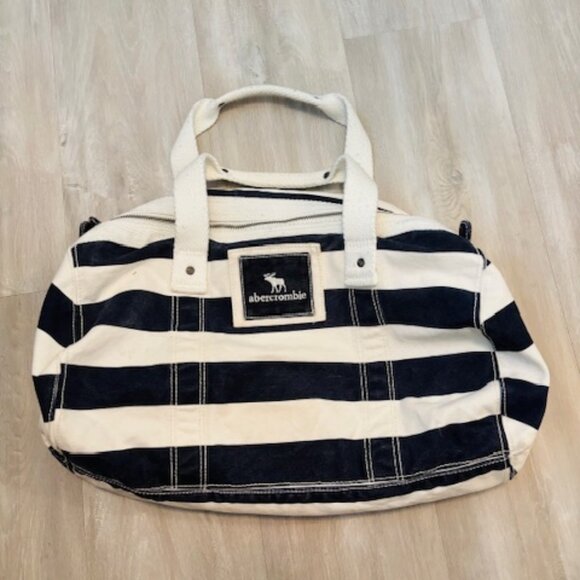 Abercrombie & Fitch blue and white striped duffle - Picture 1 of 5